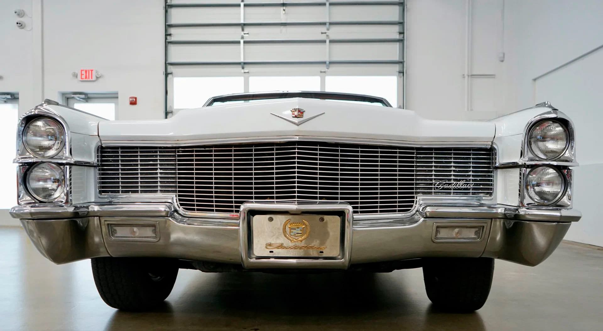 1965 Cadillac DeVille - Image 9