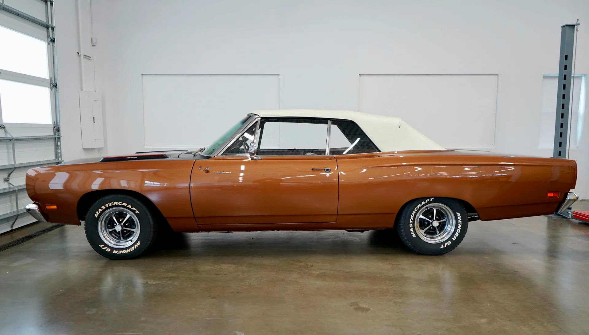 1969 Plymouth Road Runner - Image 13